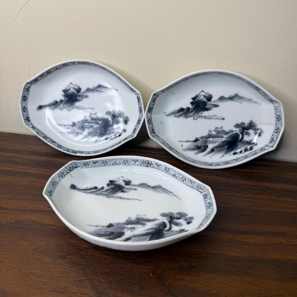 Antique Japanese Porcelain Dishes Japan Landscape